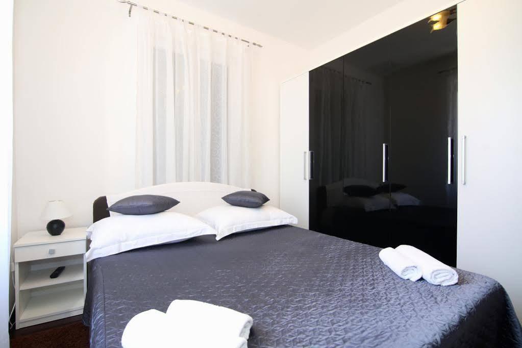 Villa Meri Very Central And Beautiful Apartment Split Bagian luar foto